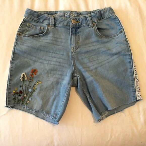 Cat & Jack Embroidered Jean Shorts - Picture 1 of 6